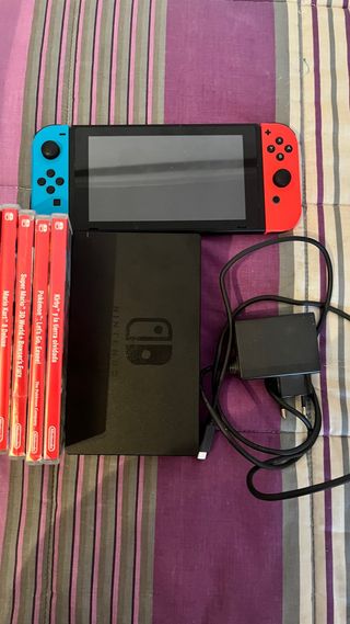 Nintendo Switch Azul/Rojo + Juegos