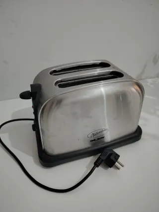 NEVERA BOSCH, LAVADORA Y VARIOS