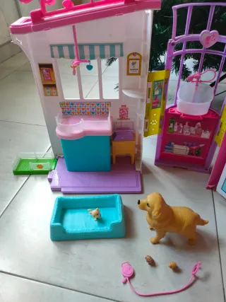 Barbie Veterinaria Clínica de Mascotas