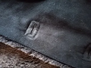 Casaco preto com forro de pelo