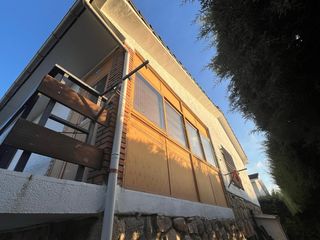 Cerramiento aluminio roble