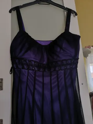 Vestido fiesta morado y negro