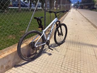 Bicicleta Specialized MTB Blanca