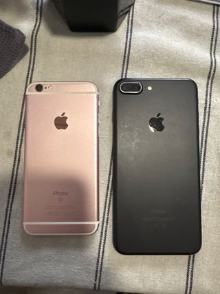 2 iPhone da usare o per ricambi