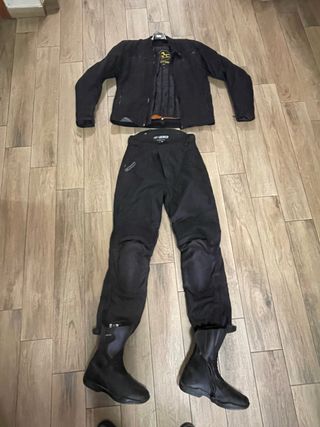 Equipación moto completa