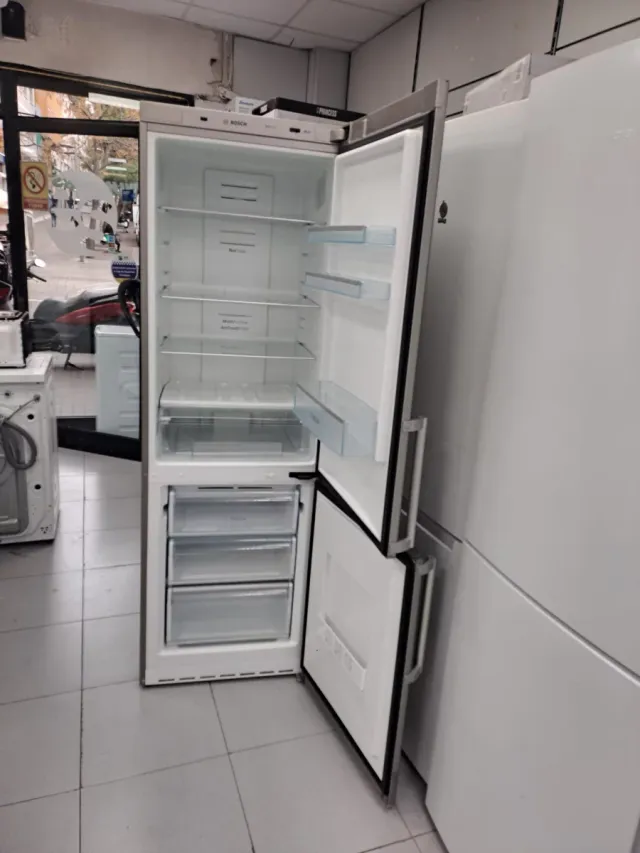 Nevera marca bosch a+ 185,cm Nofrost