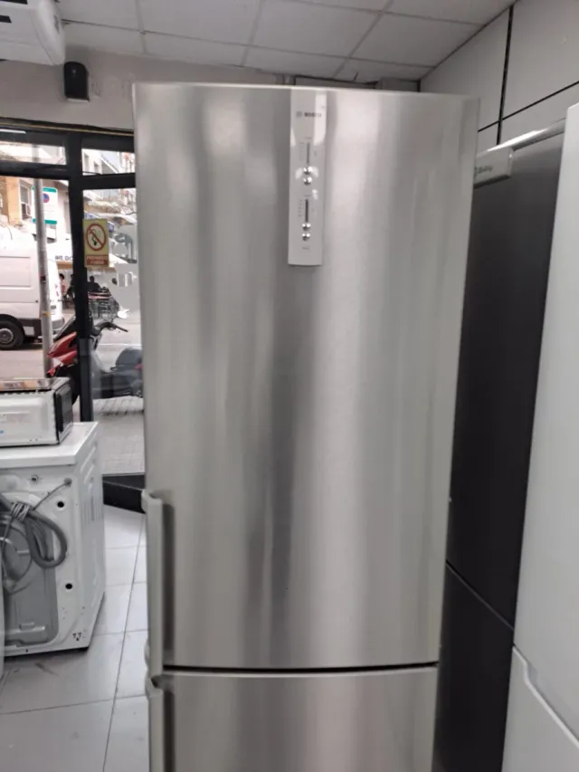 Nevera marca bosch a+ 185,cm Nofrost