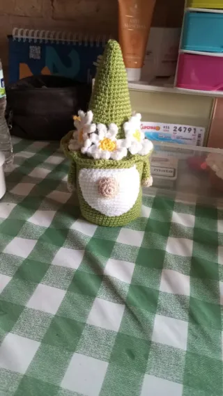 Muñecos de crochet variados