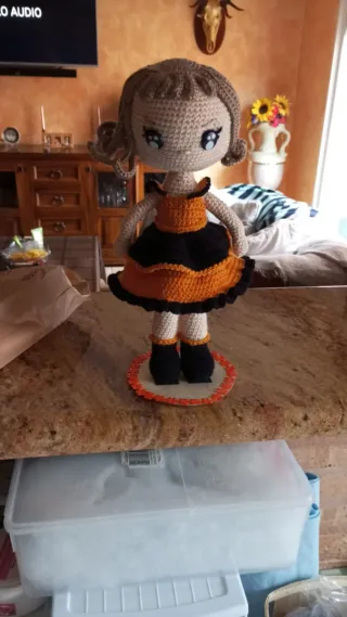 Muñecos de crochet variados