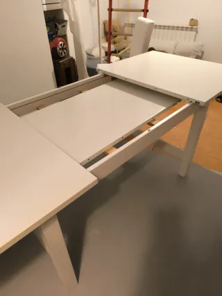 Mesa extensible Ikea blanca madera