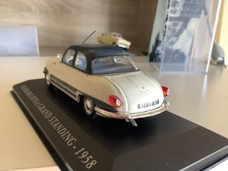 Coche Panhard Dyna Grand Standing 1/43 IXO
