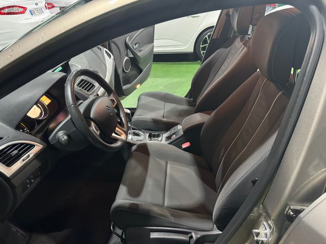 RENAULT Mégane Dynamique dCi 110 AUTOMATICO