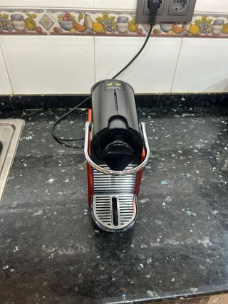 Cafetera Nespresso Krups Naranja T