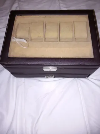 Caja para relojes y joyero