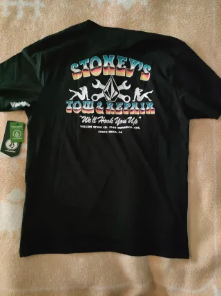 Camiseta y sudadera Volcom nuevas con etiqueta