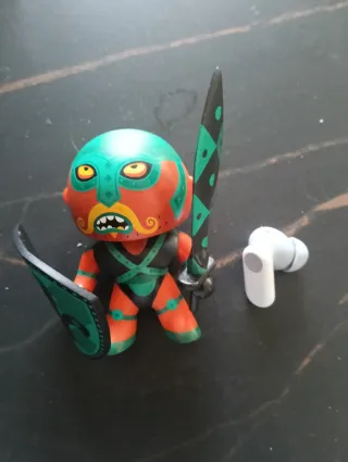 Lote di figurine da collezione e giocattoli