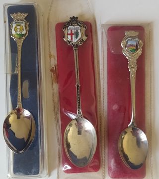 6 CUCCHIAINI SOUVENIR vintage CON STEMMA CITTA'