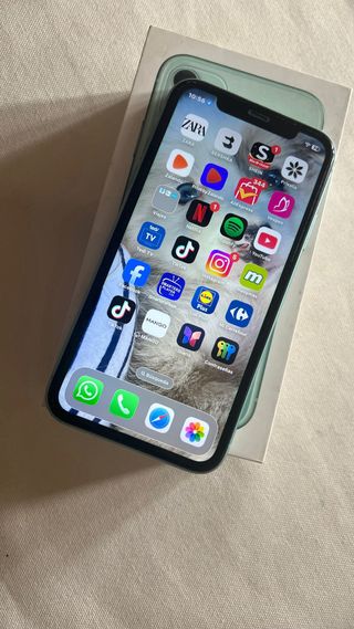 iPhone 11 Verde