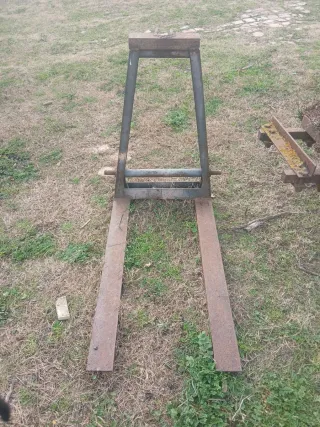 Porta palets para tractor