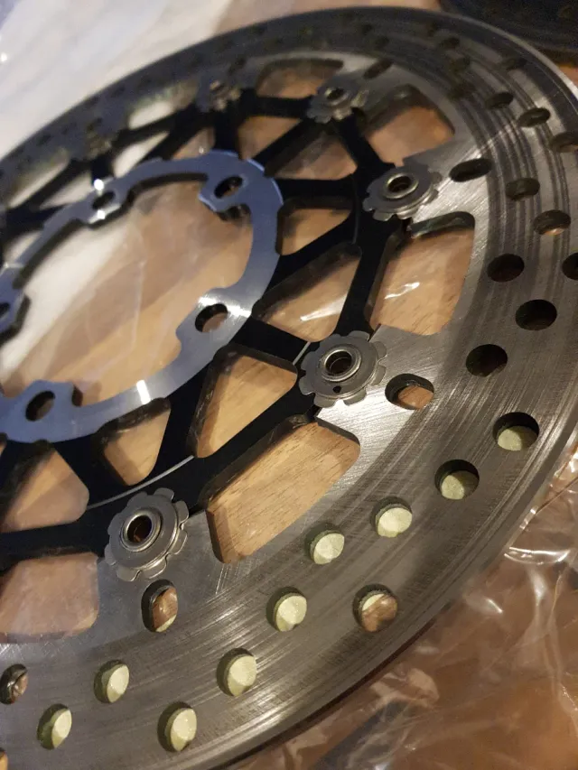 Disco freno Triumph Tiger 800 1200 explorer