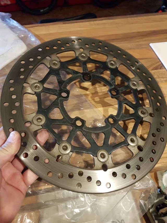 Disco freno Triumph Tiger 800 1200 explorer