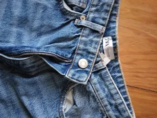 Pantalón Zara Roto Talla S