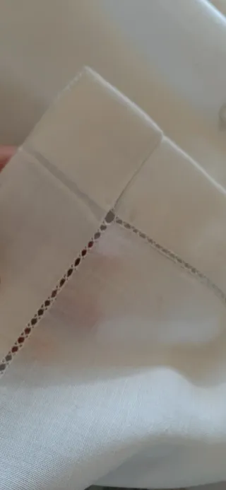 Tenda/Tovaglia Ricamata Intaglio