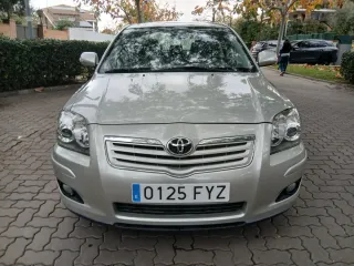 Toyota Avensis 2008