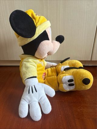 DISNEYLAND PARIS Topolino Piagiama Pluto Peluche