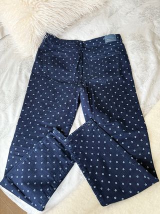 Pantalones Cortefiel elásticos estampados