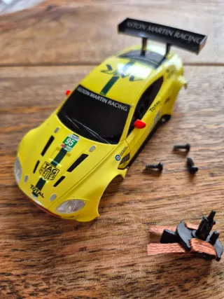 Scalextric Compact Action Digital Coches