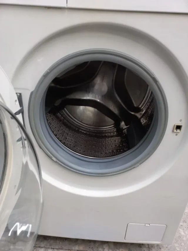 Lavadora marca bosch a+++ RPM.1200