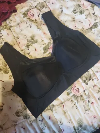 Reggiseni fascia larga pizzo nero e bordeaux
