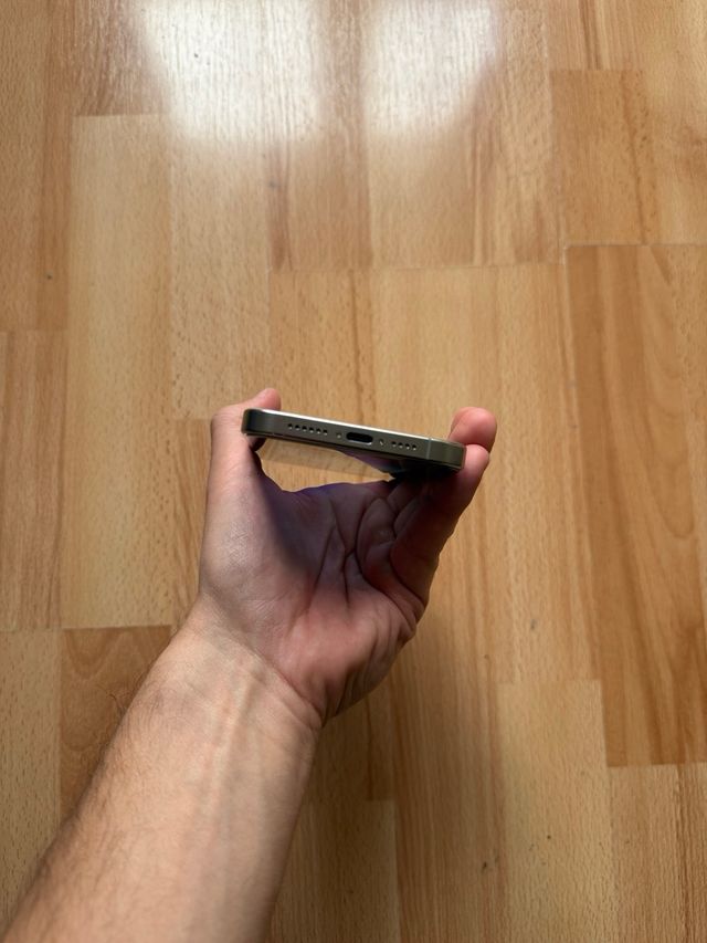 iPhone 15 Pro Max 256GB Gris