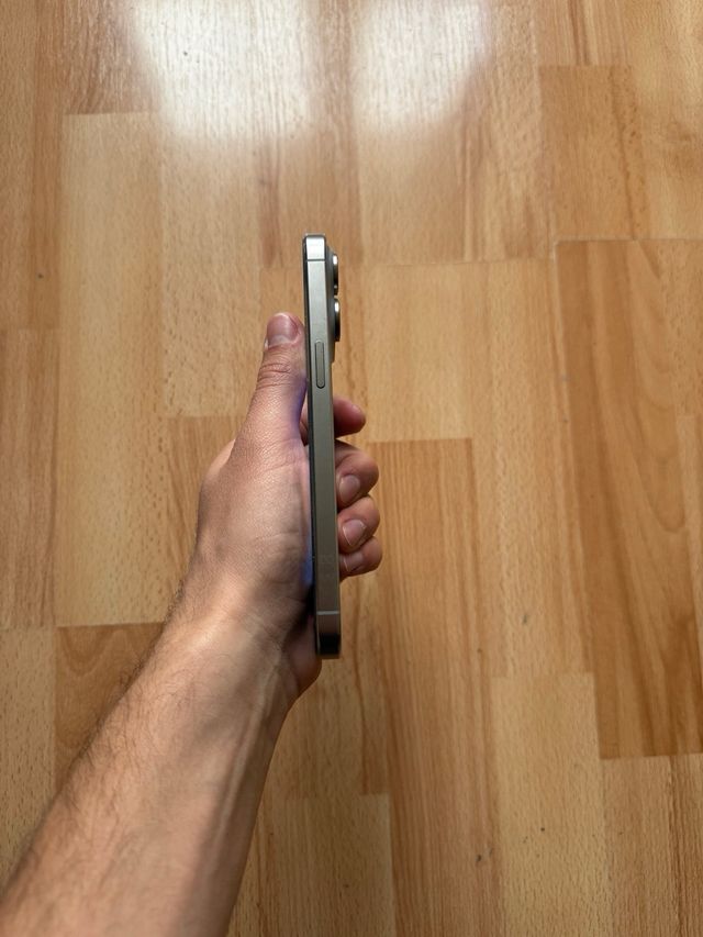 iPhone 15 Pro Max 256GB Gris