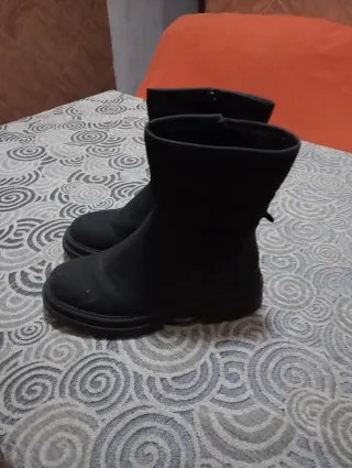 Botas negras invierno de niña número 33