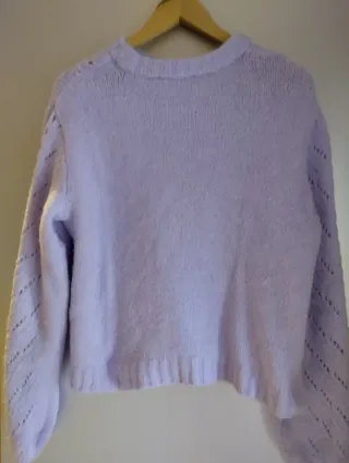 Jersey Bershka punto calado lila Talla M