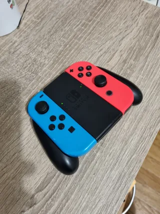 Nintendo Switch Completa con Caja, JUEGOS A PARTE