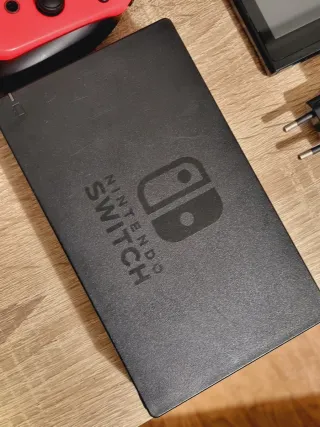 Nintendo Switch Completa con Caja, JUEGOS A PARTE