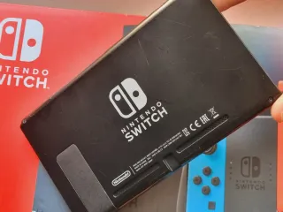 Nintendo Switch Completa con Caja, JUEGOS A PARTE