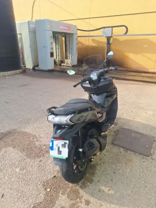 BMW C400 GT TRIPLE BLACK