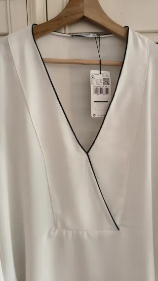 Blusa blanca Mango Suit Talla XL