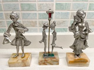 Set 3 statuine peltro vintage, base marmo