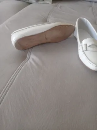 Zapatos planos blancos mujer