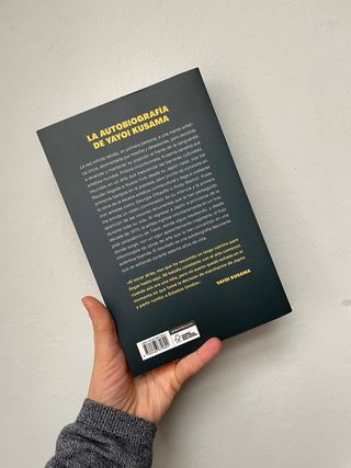 LIBRO YAYOI KUSAMA! LA RED INFINITA ARTISTA ARTE!