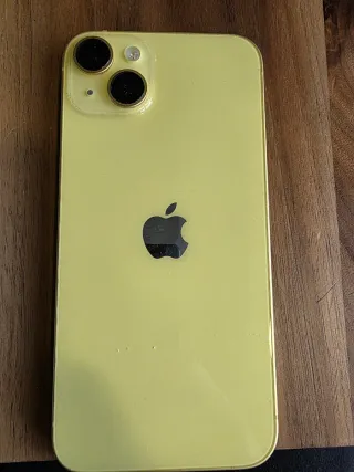 iPhone 14 Plus giallo 92% batteria