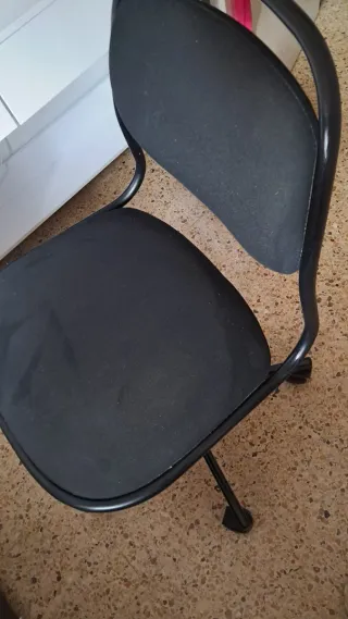 Silla giratoria ÖRFJÄLL negra