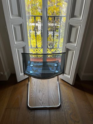 Sedie Tobias Ikea trasparenti e cromate