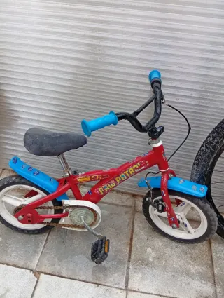 Bicicleta Paw Patrol Roja