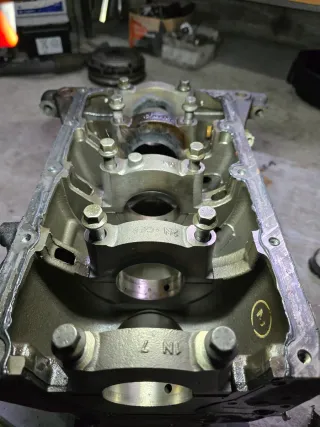 Bloque motor A20DTH + pistones y cigüeñal